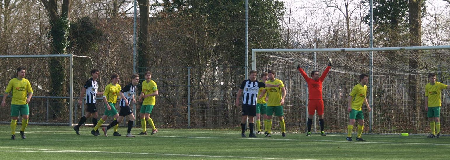 VERDIENDE OVERWINNING LEVERT OVERWETERING DE KOPPOSITIE OP
