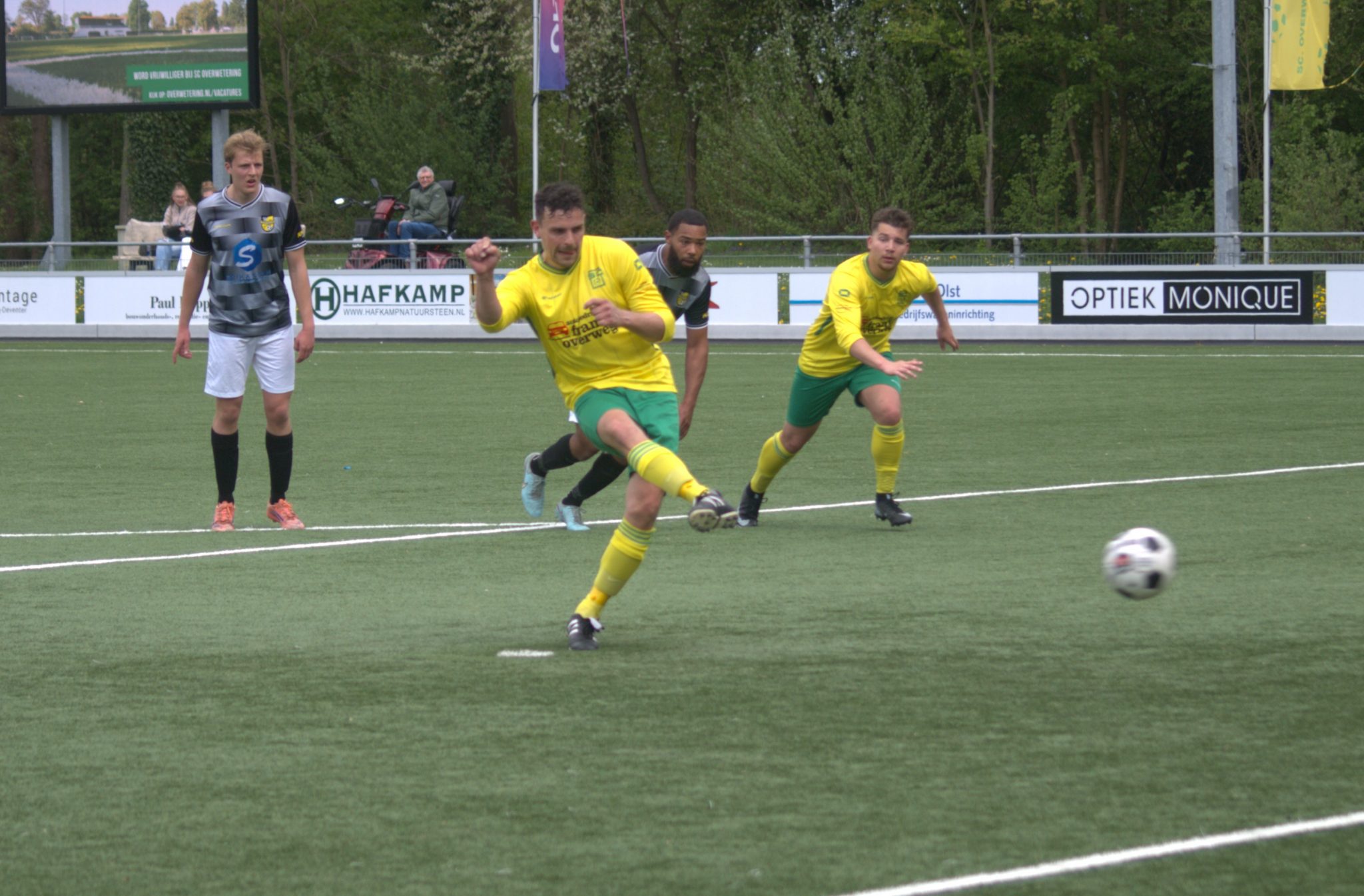 Eerherstel tegen de hekkensluiter, SV Zwolle.